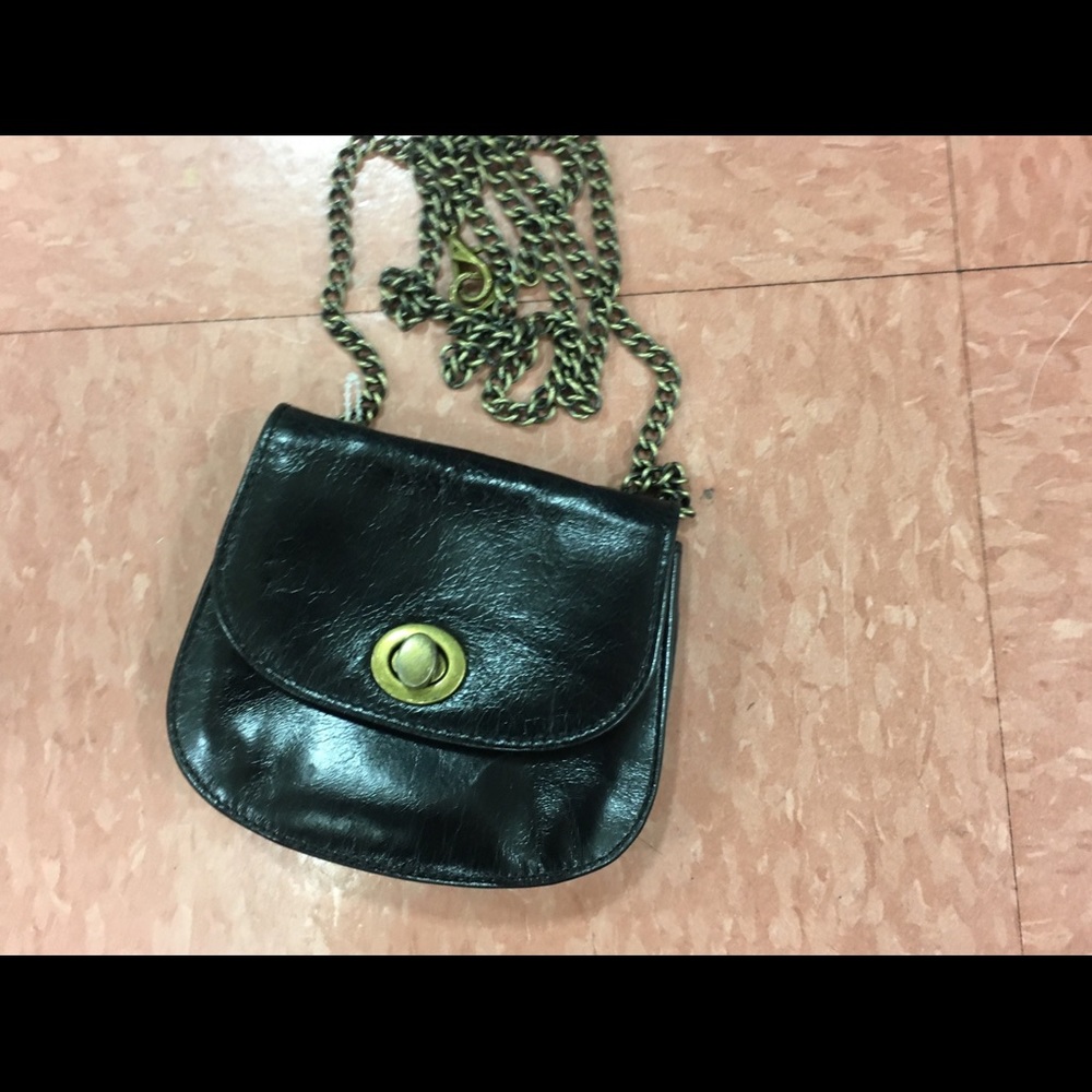 Hobo International Black leather Aster purse